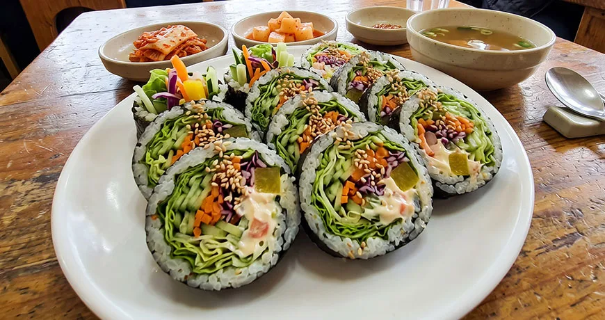 샐러드김밥